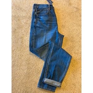 2 pairs of American Eagle Mom Jeans